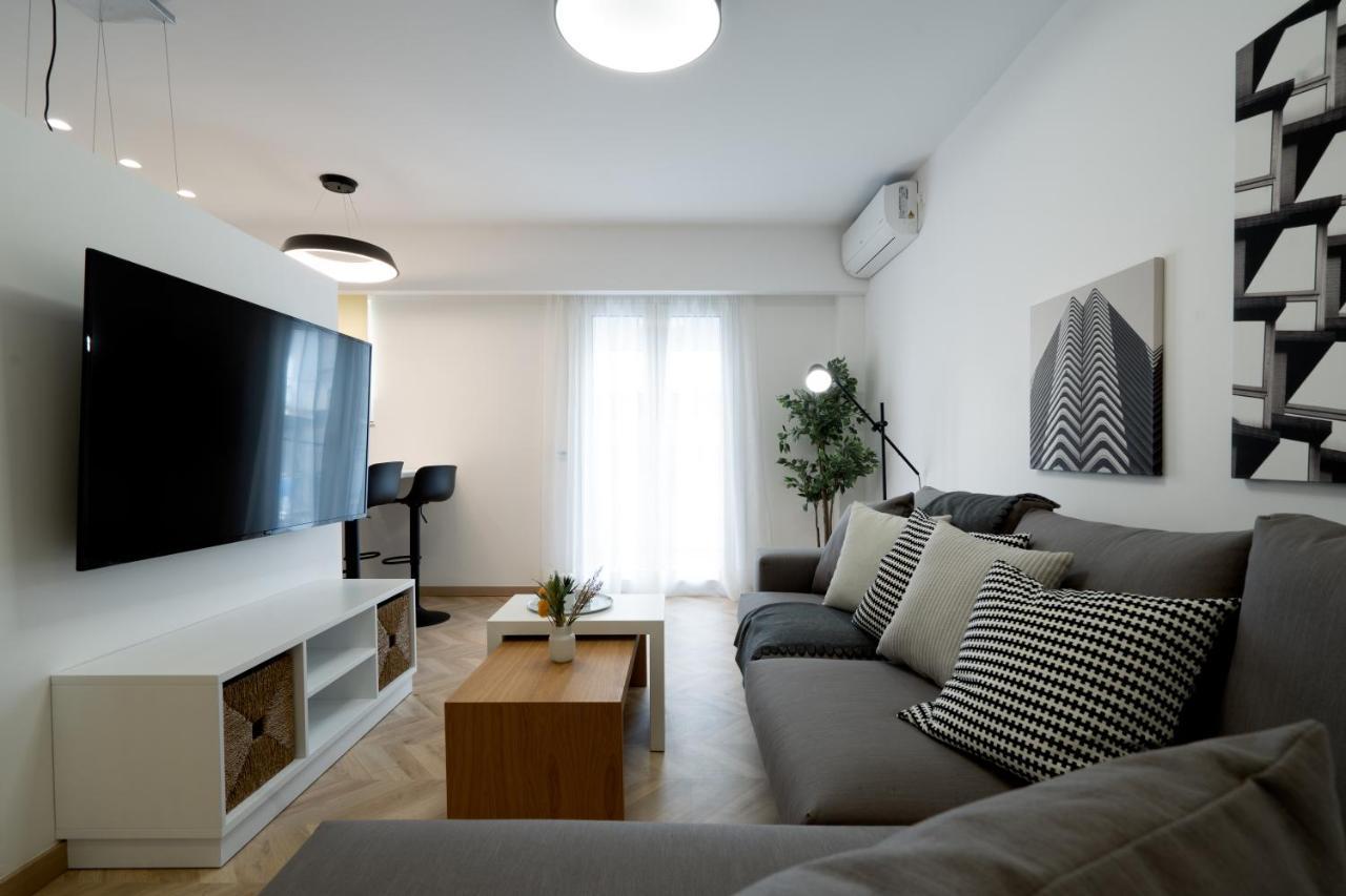 Pagrati'S Best Apartment 雅典 外观 照片