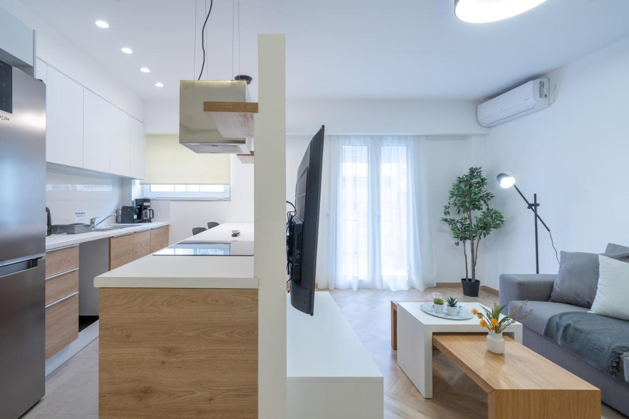 Pagrati'S Best Apartment 雅典 外观 照片